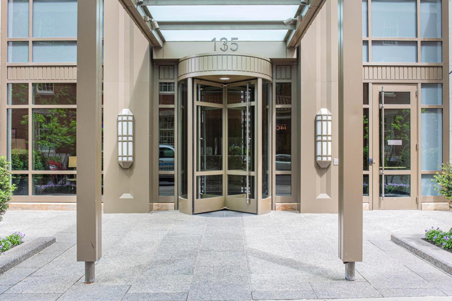 Apartment Back Bay W Gym Nr Newbury St Bos-412 Boston