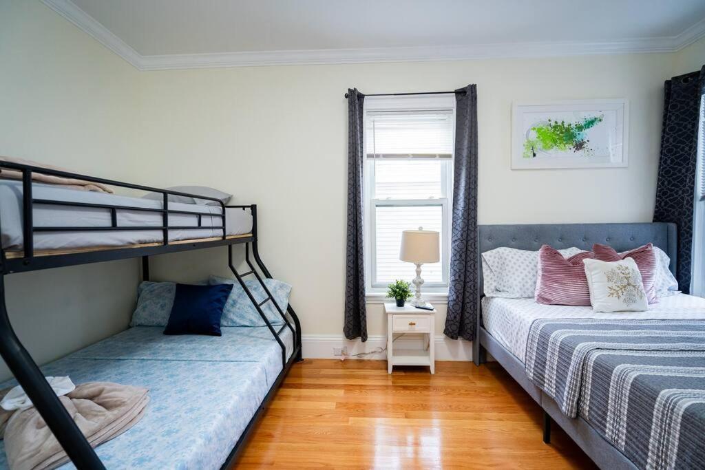 14b-newly Renovated, Uniquely Decorated *