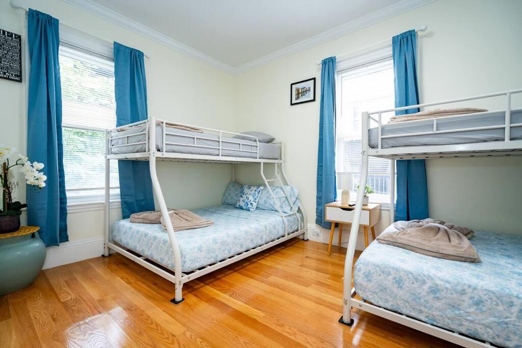 14b-newly Renovated, Uniquely Decorated * Boston
