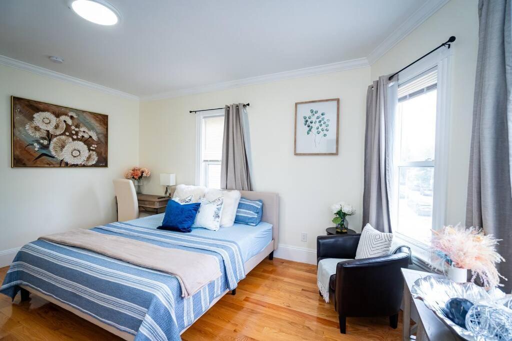 Apartment 14b-newly Renovated, Uniquely Decorated *
