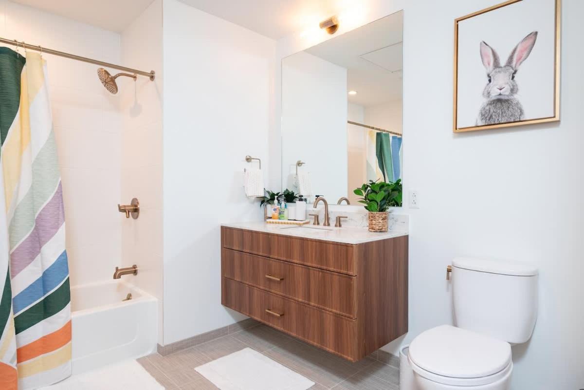 Back-bay Upscale Penthouse W Roof-top Apartamento *