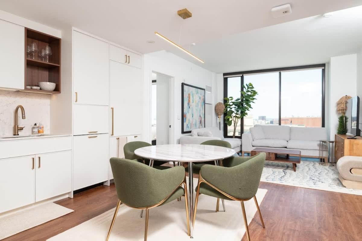 Back-bay Upscale Penthouse W Roof-top Apartamento