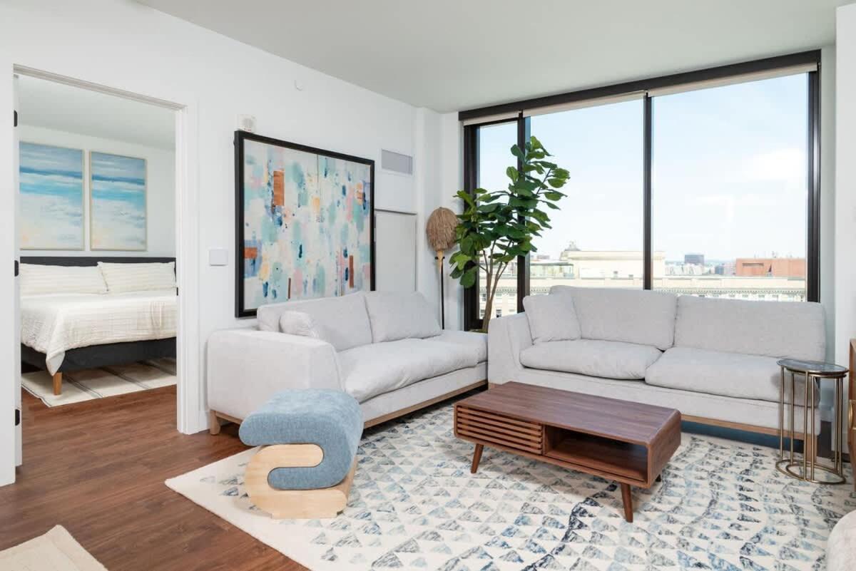 Apartamento Back-bay Upscale Penthouse W Roof-top