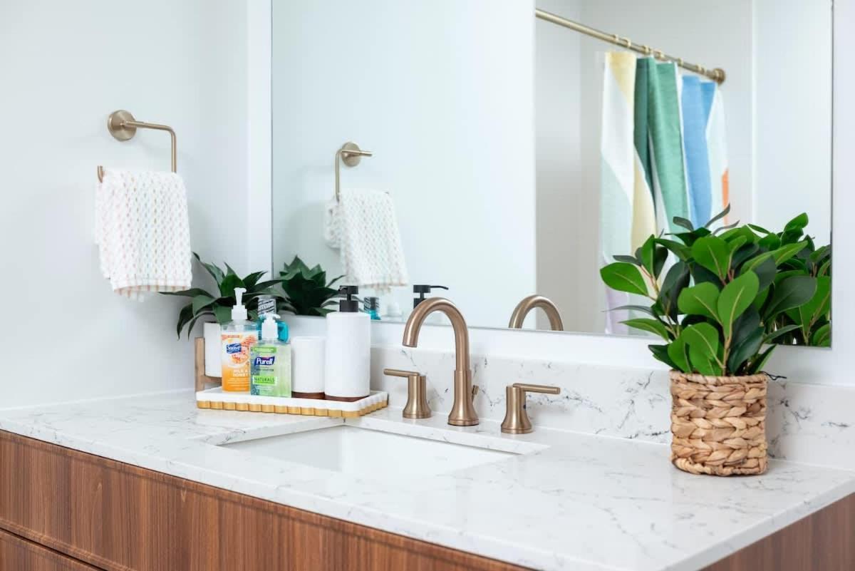 Back-bay Upscale Penthouse W Roof-top Apartamento