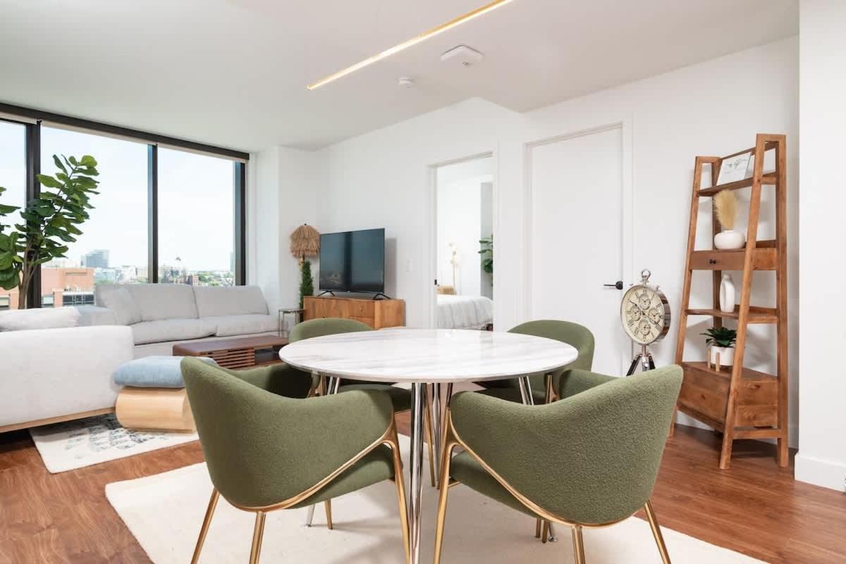 Back-bay Upscale Penthouse W Roof-top Apartamento