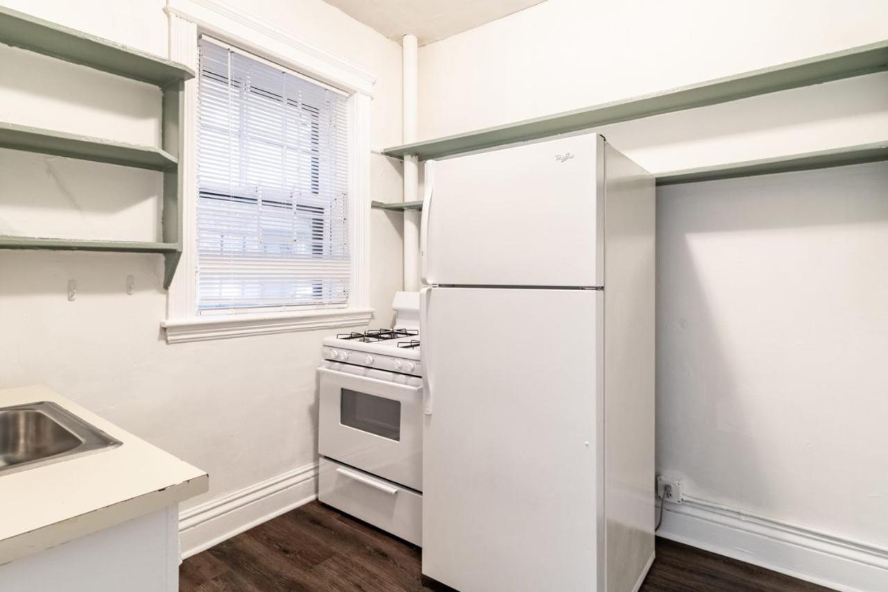Modest 1337 Apartamento Boston