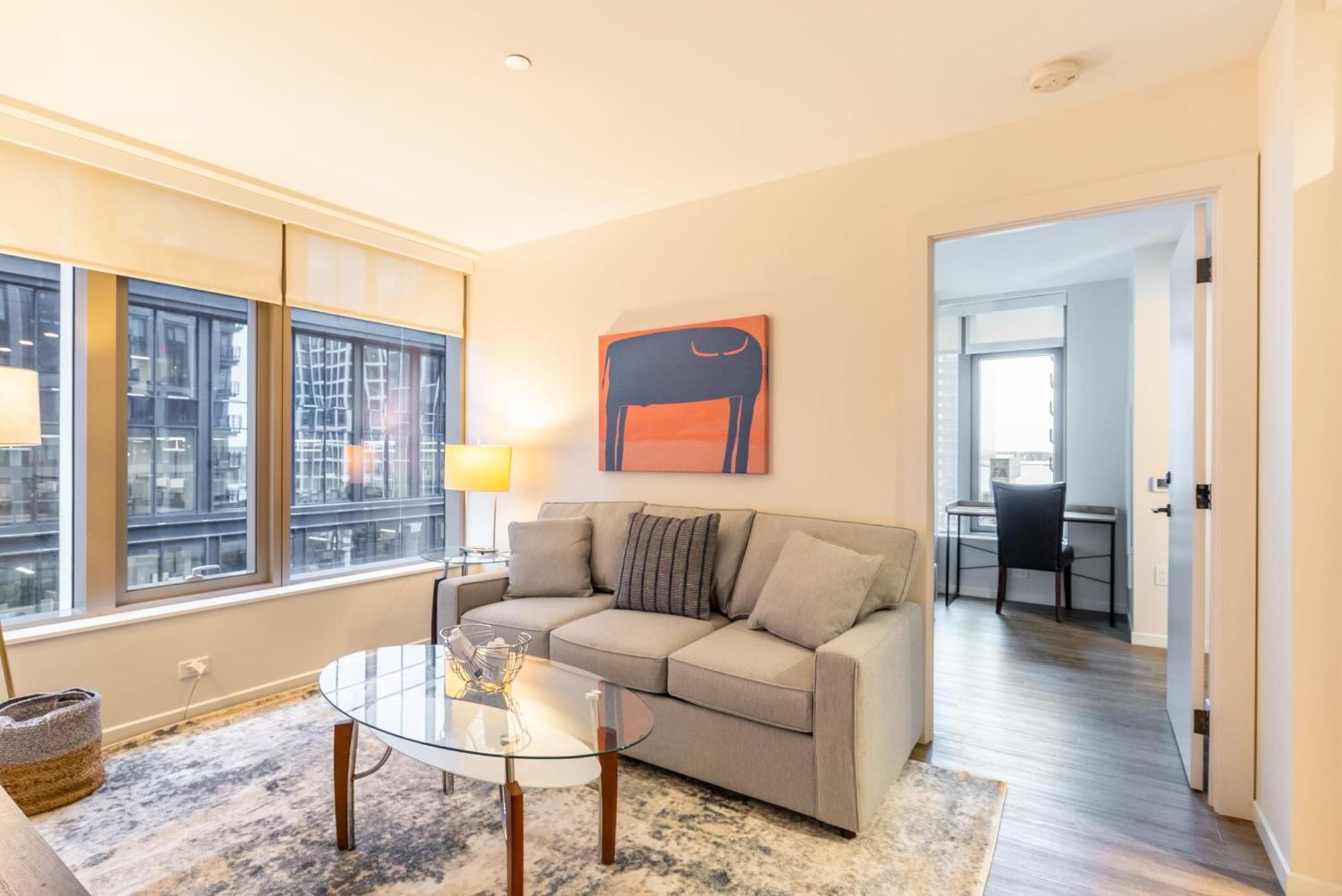 Modern With Gym - Alx-815 Apartment