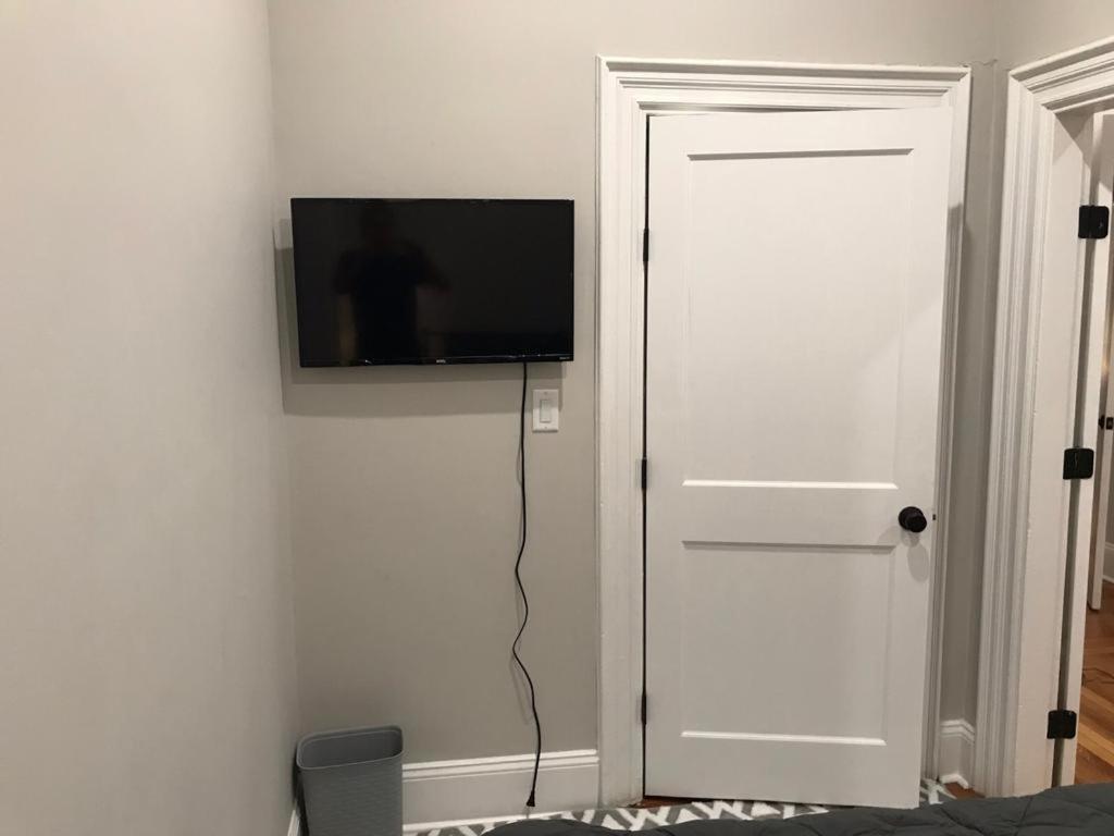 Hospedagem domiciliar - - Near South - Jfk-umass Area *