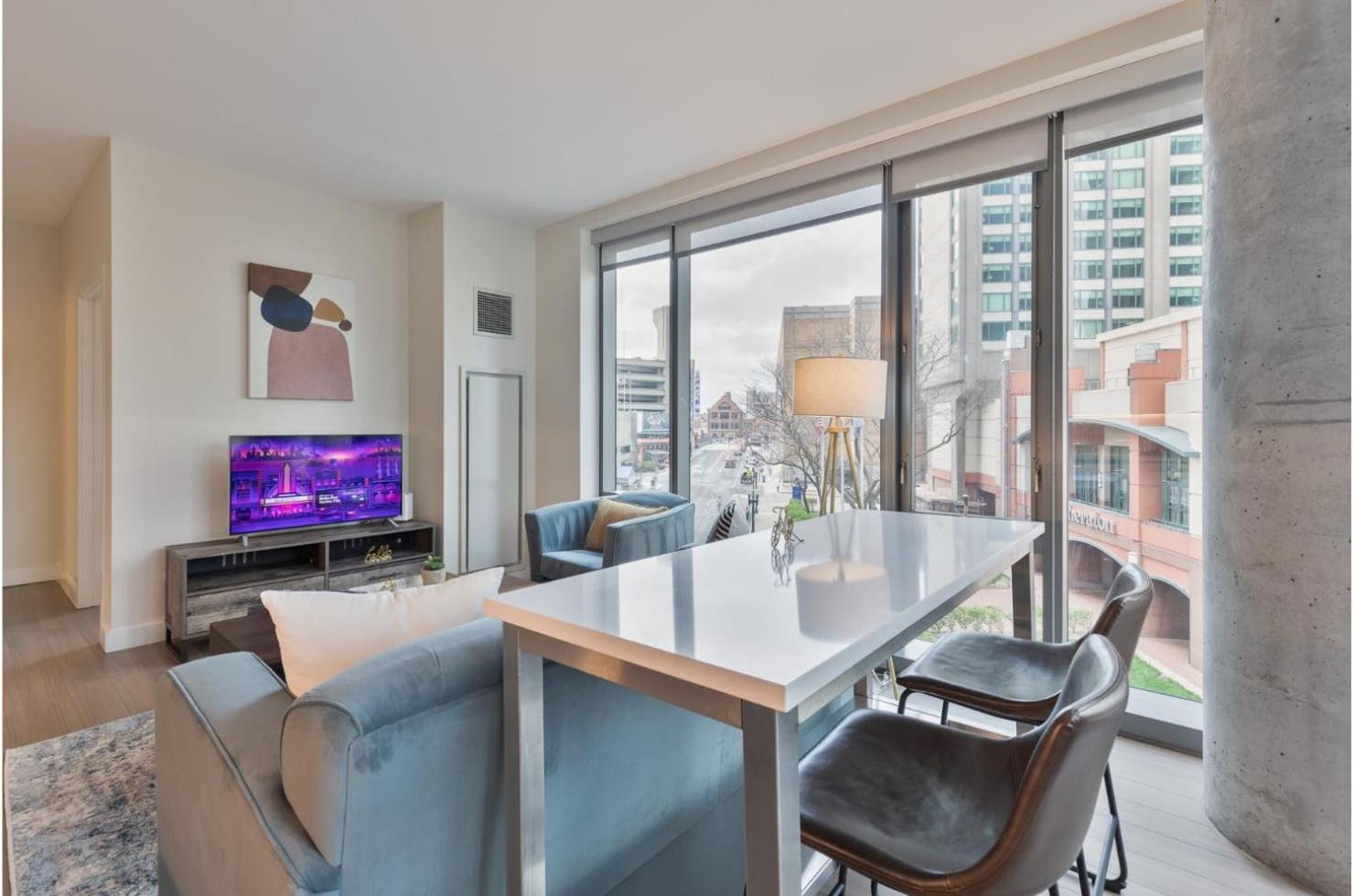Spacious In Back Bay - 30-302 Boston