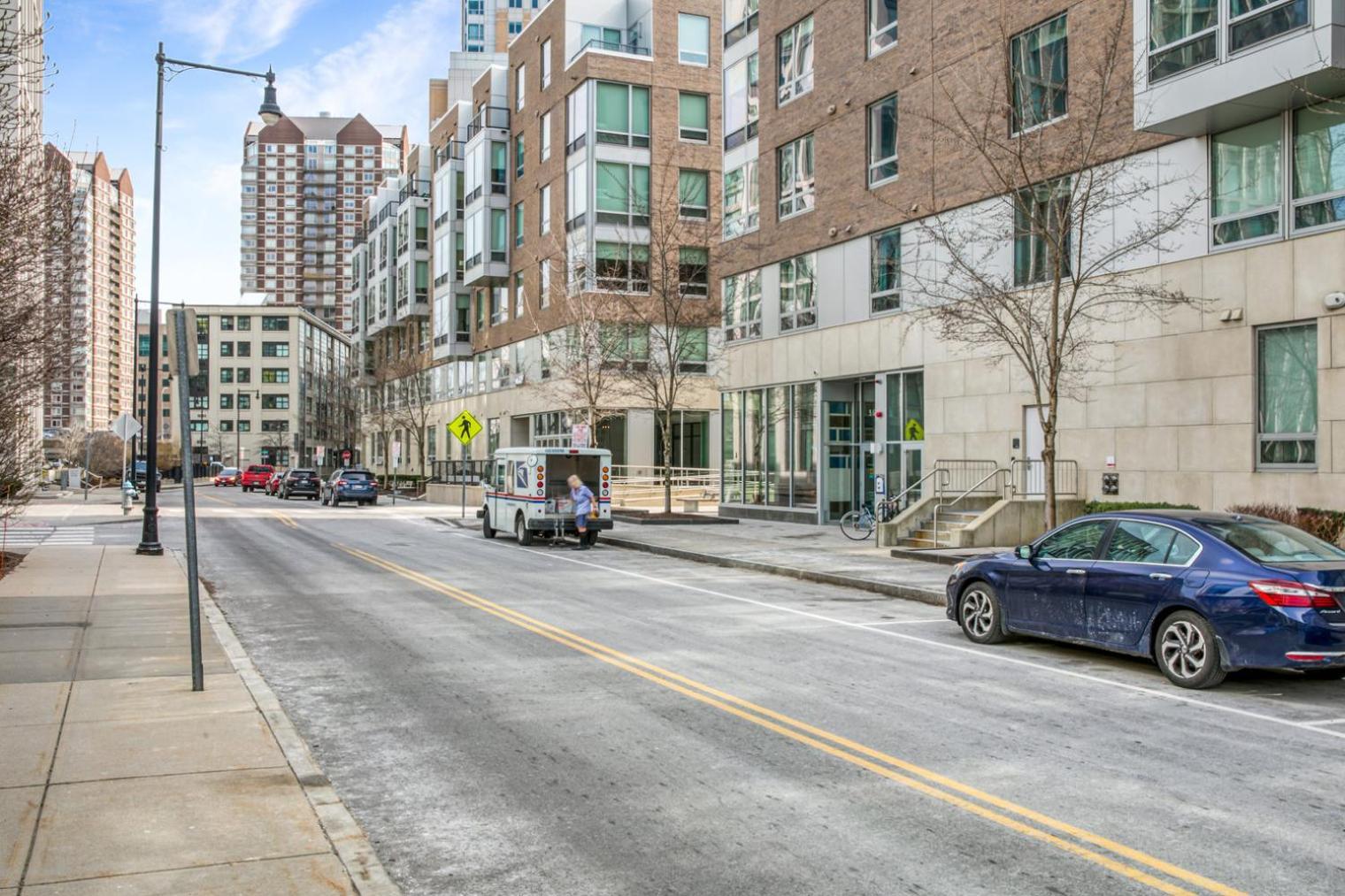 E Cambridge 2br W Gym Wd Nr Lechmere T Bos-634 Apartment