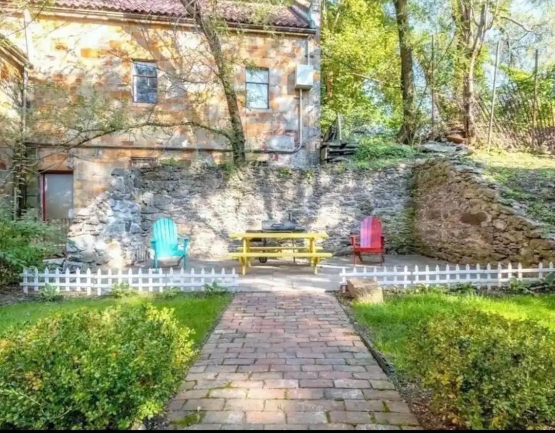 Great One-bedroom In Apartment Boston