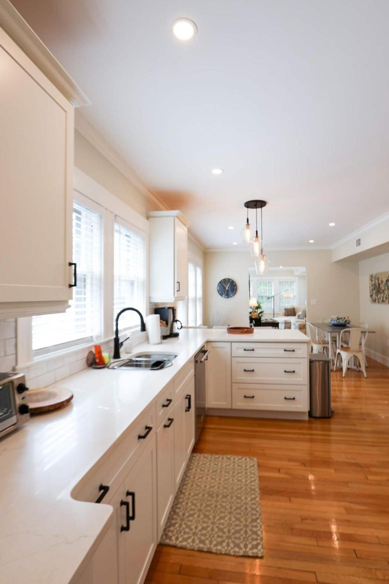 Umass Boston, Beach, Renovated, Ca, In-unit Lau