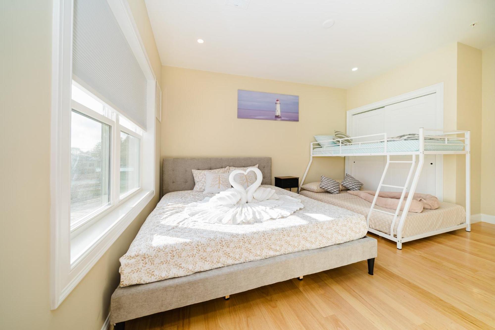 60-3 3Br Boston - Sleek Apt Near Wollaston Beach Apartment *