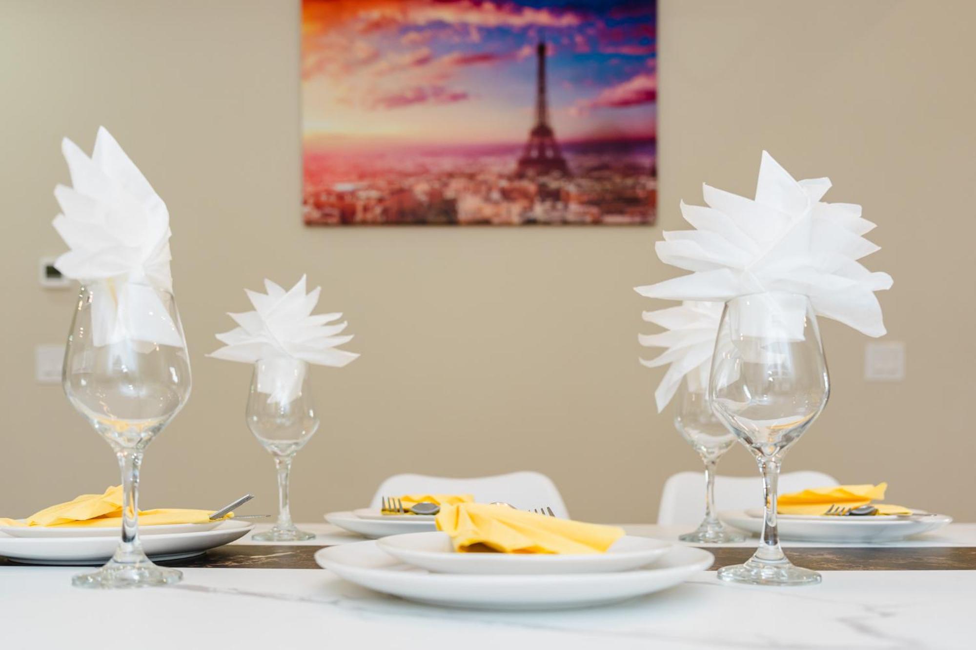 Apartment 60-3 3Br Boston - Sleek Apt Near Wollaston Beach *