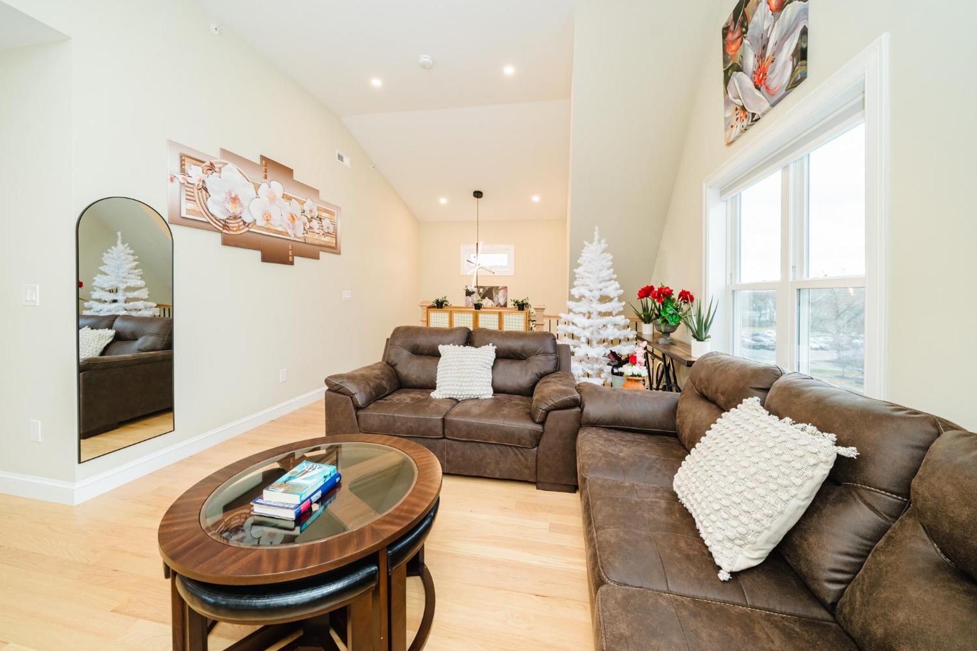 60-3 3Br Boston - Sleek Apt Near Wollaston Beach *