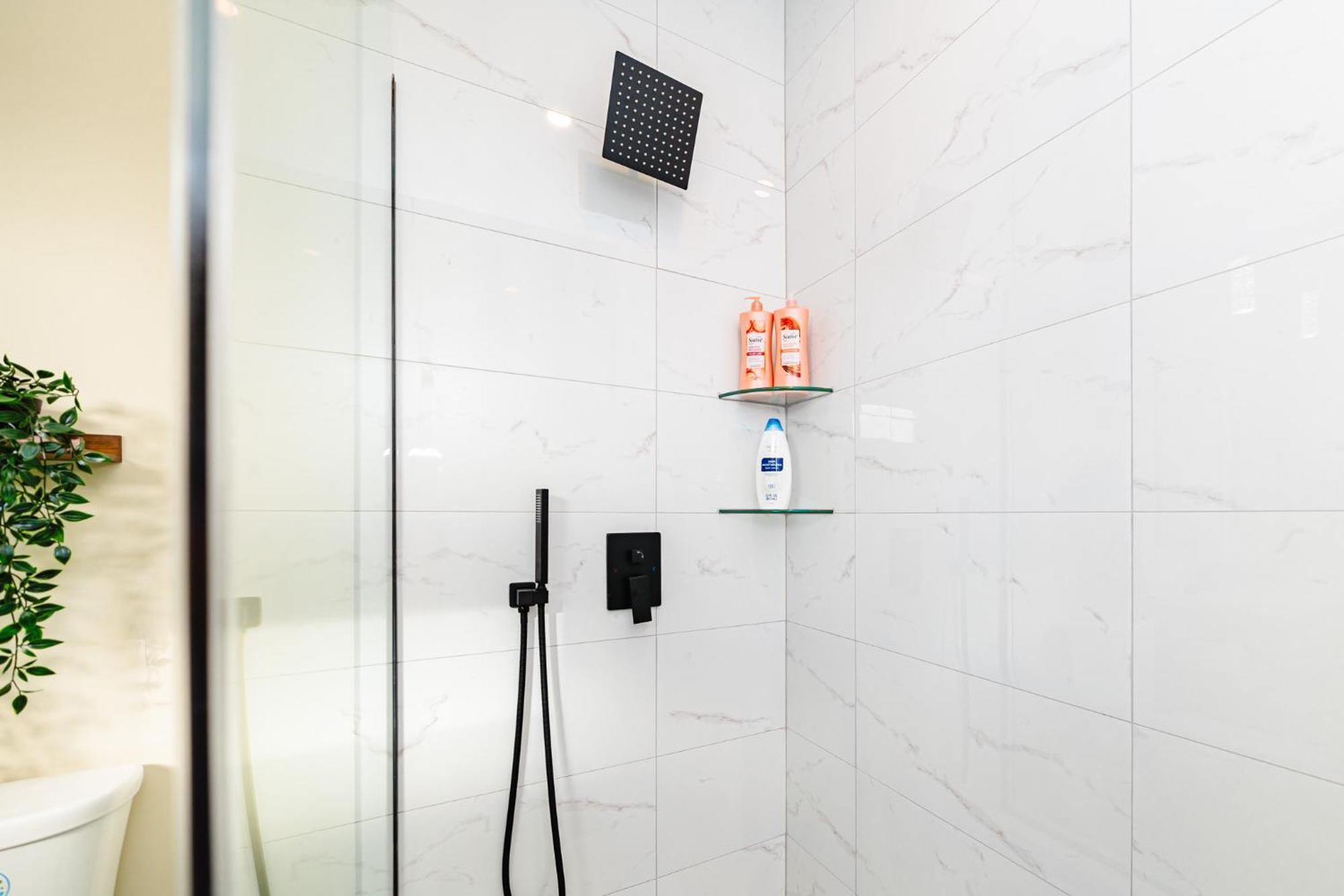 Apartment 60-3 3Br Boston - Sleek Apt Near Wollaston Beach Boston