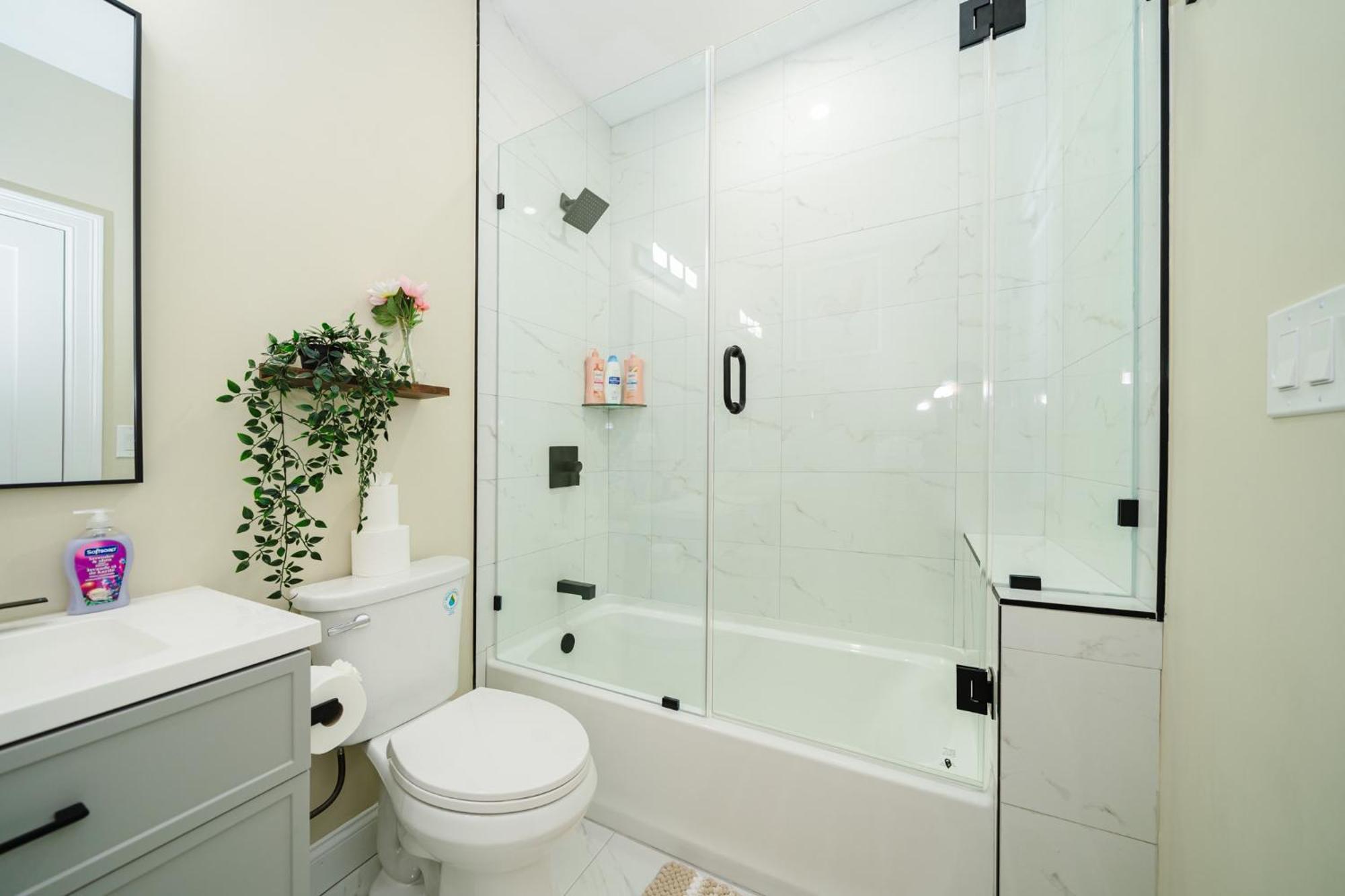 60-3 3Br Boston - Sleek Apt Near Wollaston Beach *