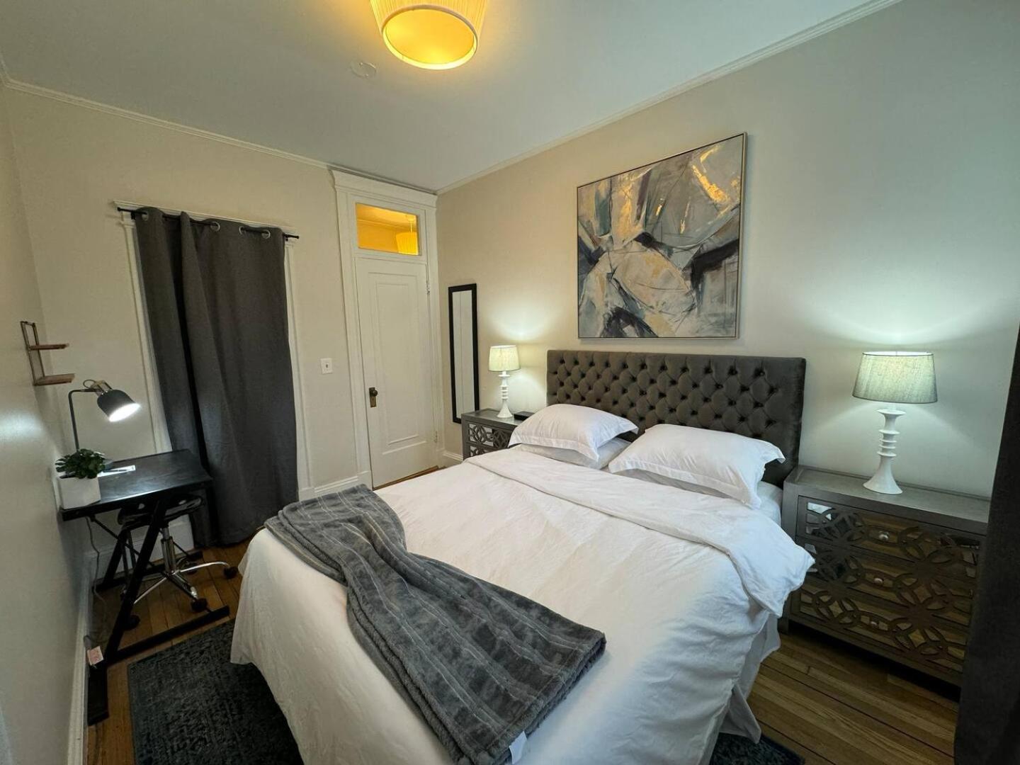 Cozy 1 Bed Near Medical *