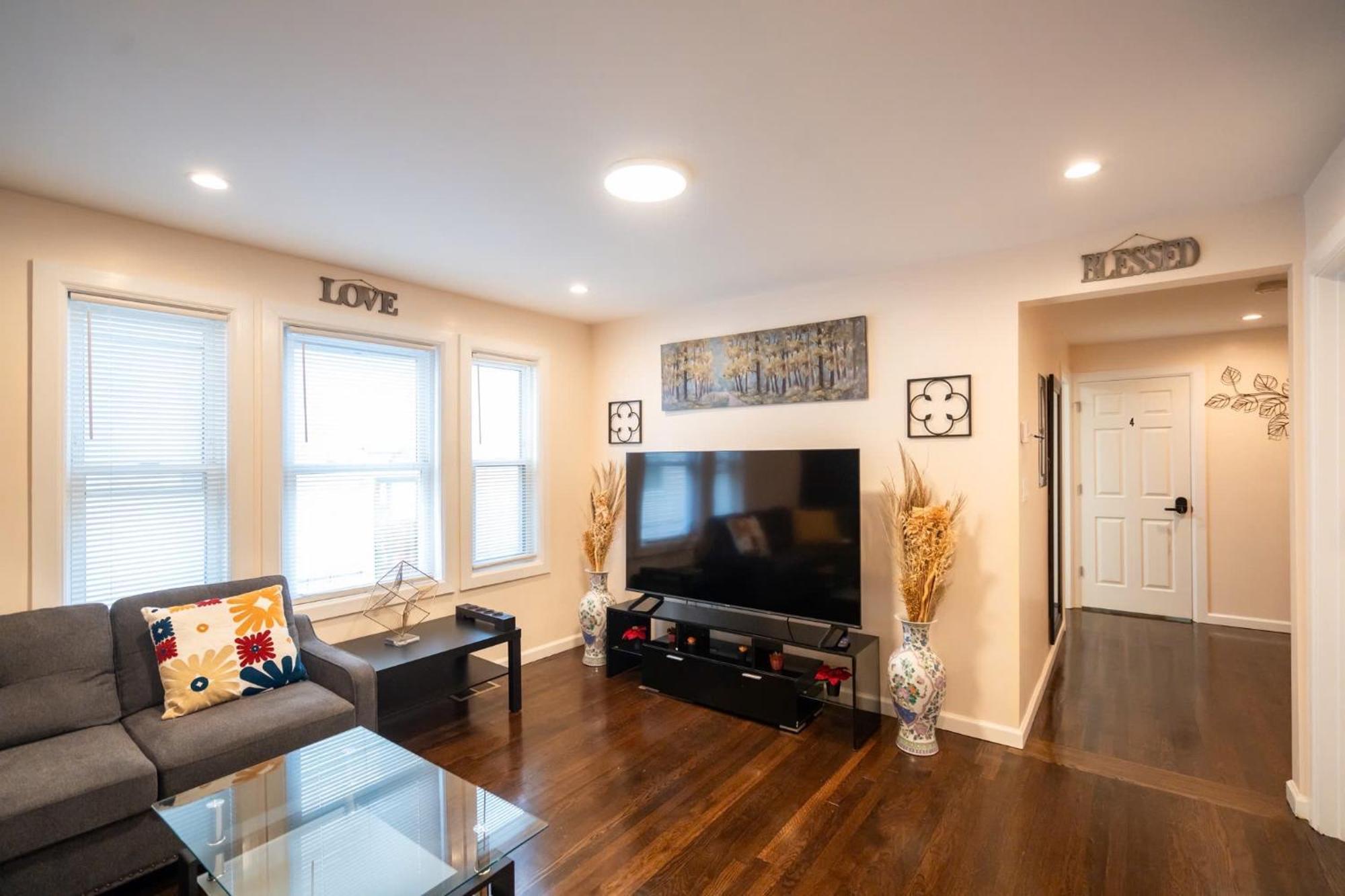 Apartment 30-1 4Br Boston - Comfortable Apt Near Mbta