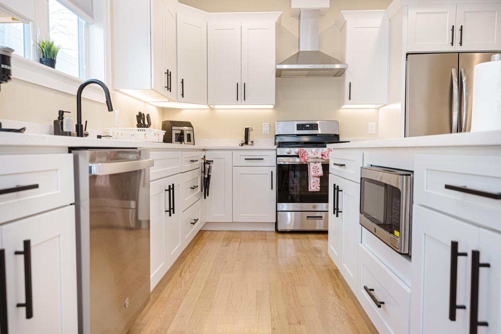 60-1 4Br Boston - Cozy New Apt Near Park Zoo * Boston