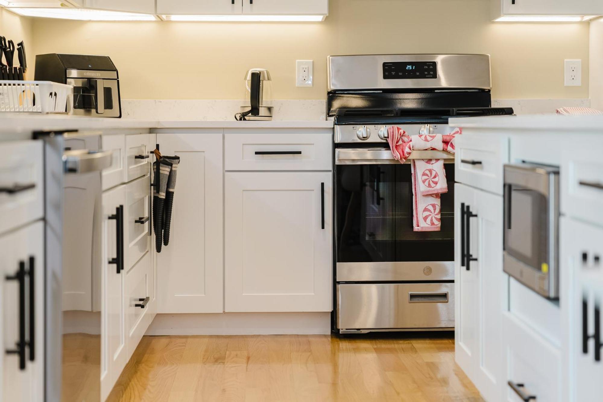 60-1 4Br Boston - Cozy New Apt Near Park Zoo *