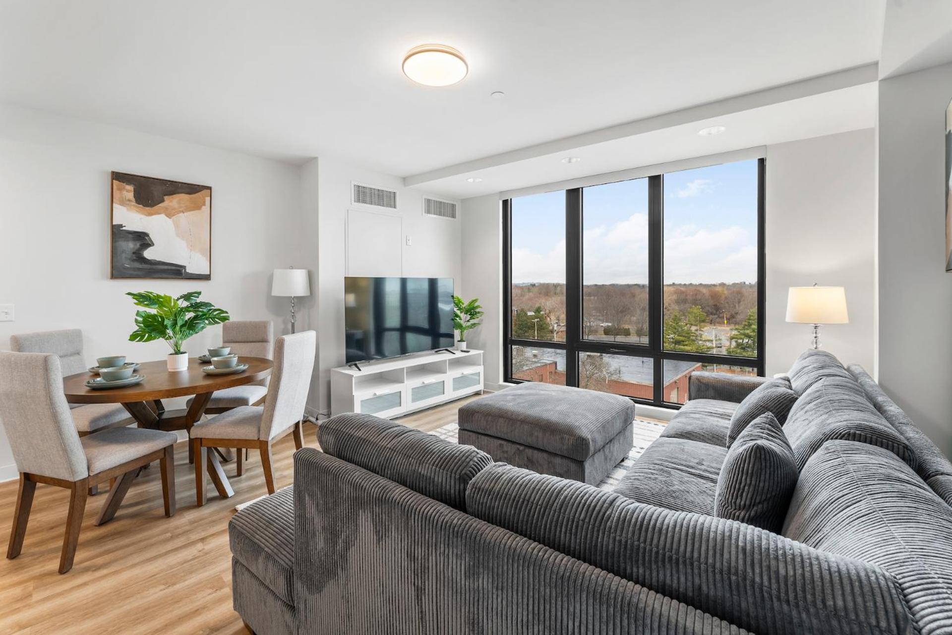 Apartment Furnished Luxury Next To Harvard Stadium *