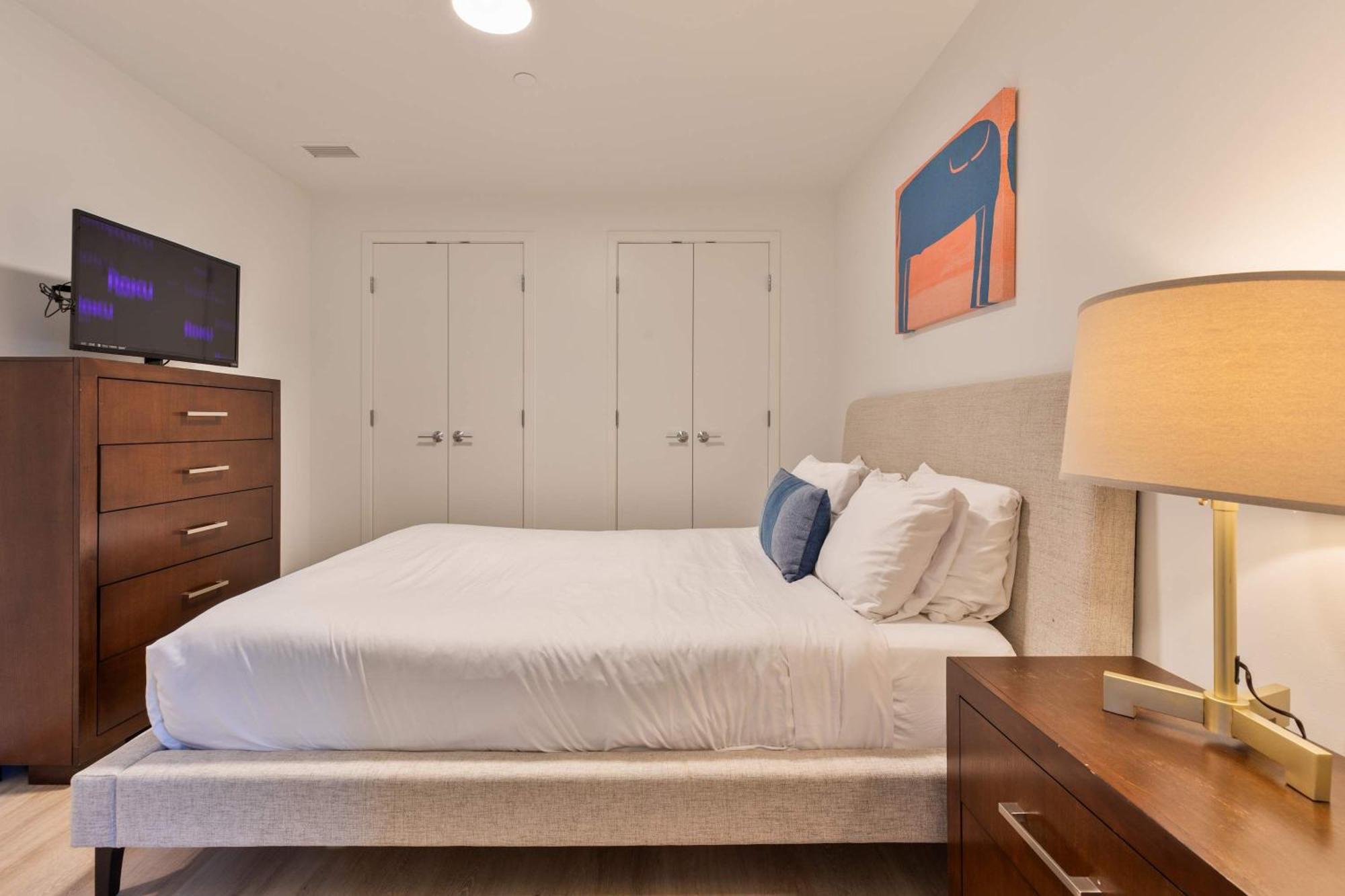 Gorgeous With Kitchen-idl-137 Apartment *