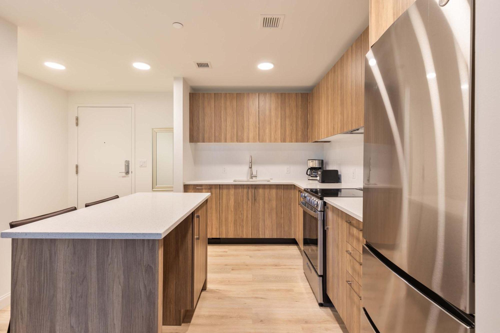 Gorgeous With Kitchen - Idl-521 Apartment