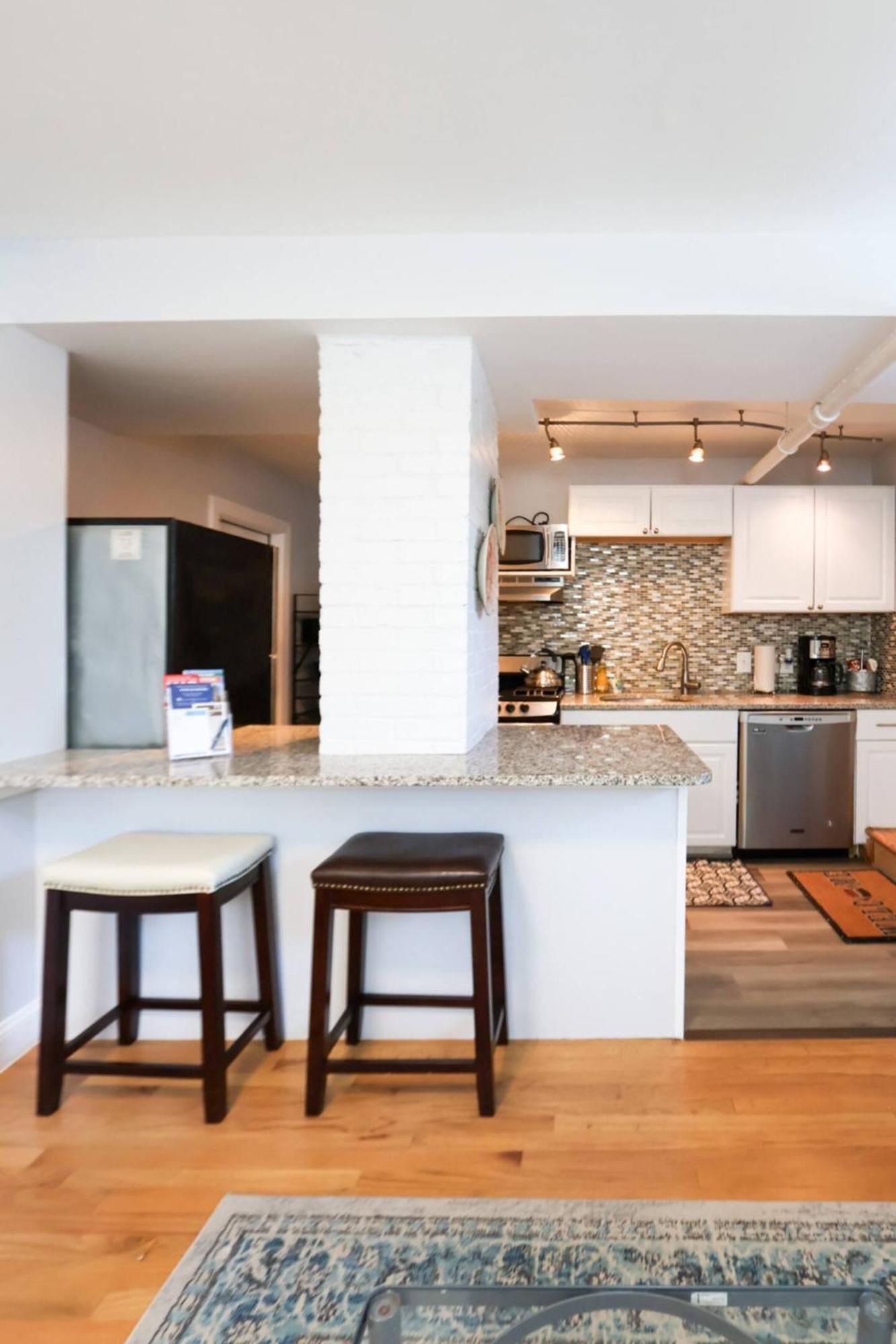 Apartment Allston 2br Retreat W Private Entrance & Comfort Boston