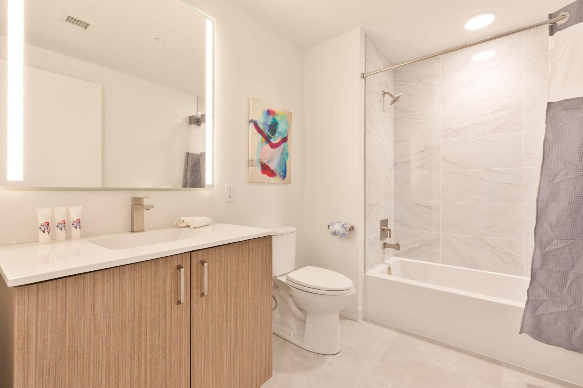 Private With Kitchen & Gym-idl-550 Apartment