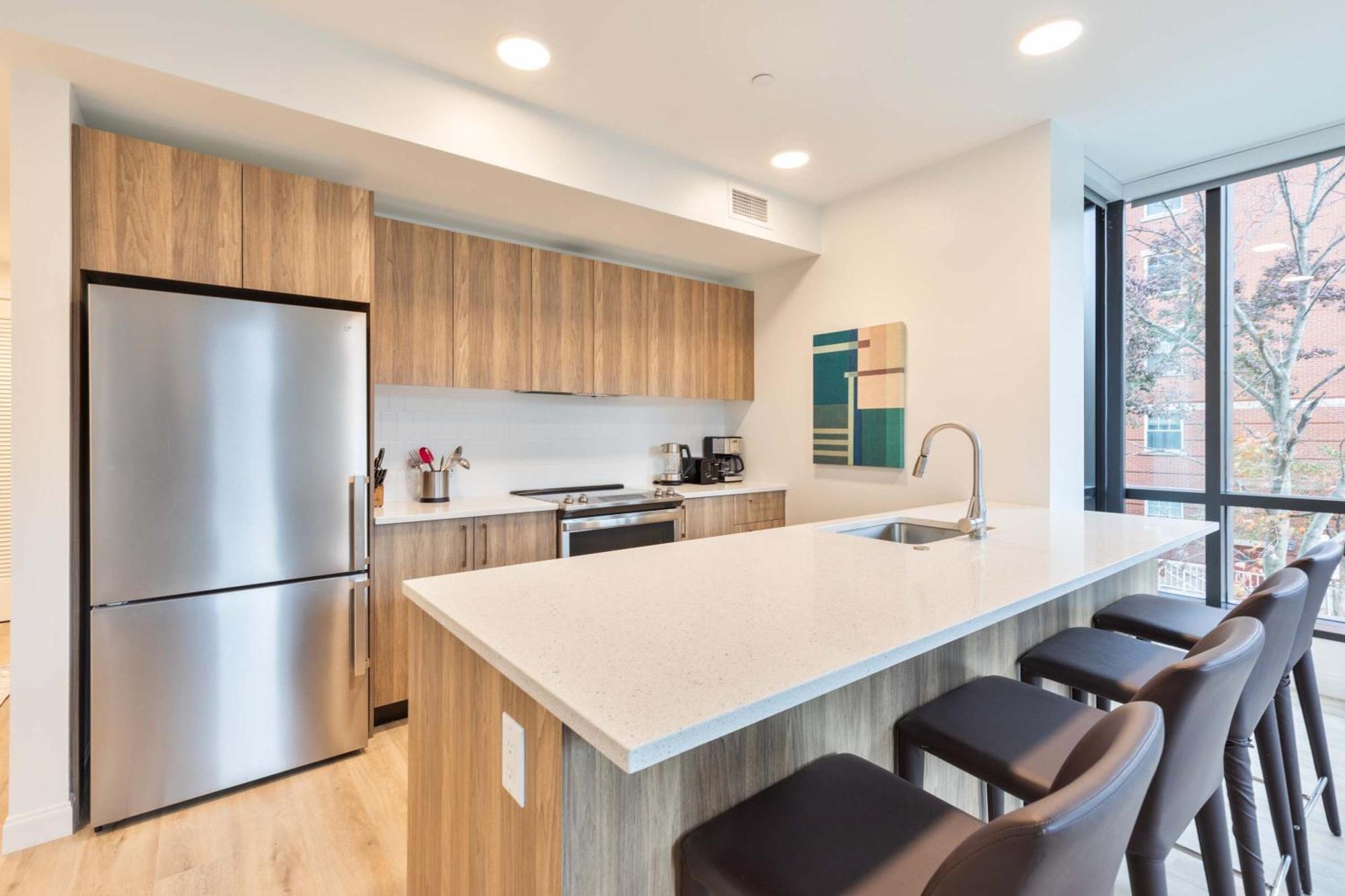 Private With Kitchen & Gym-idl-550 Apartment