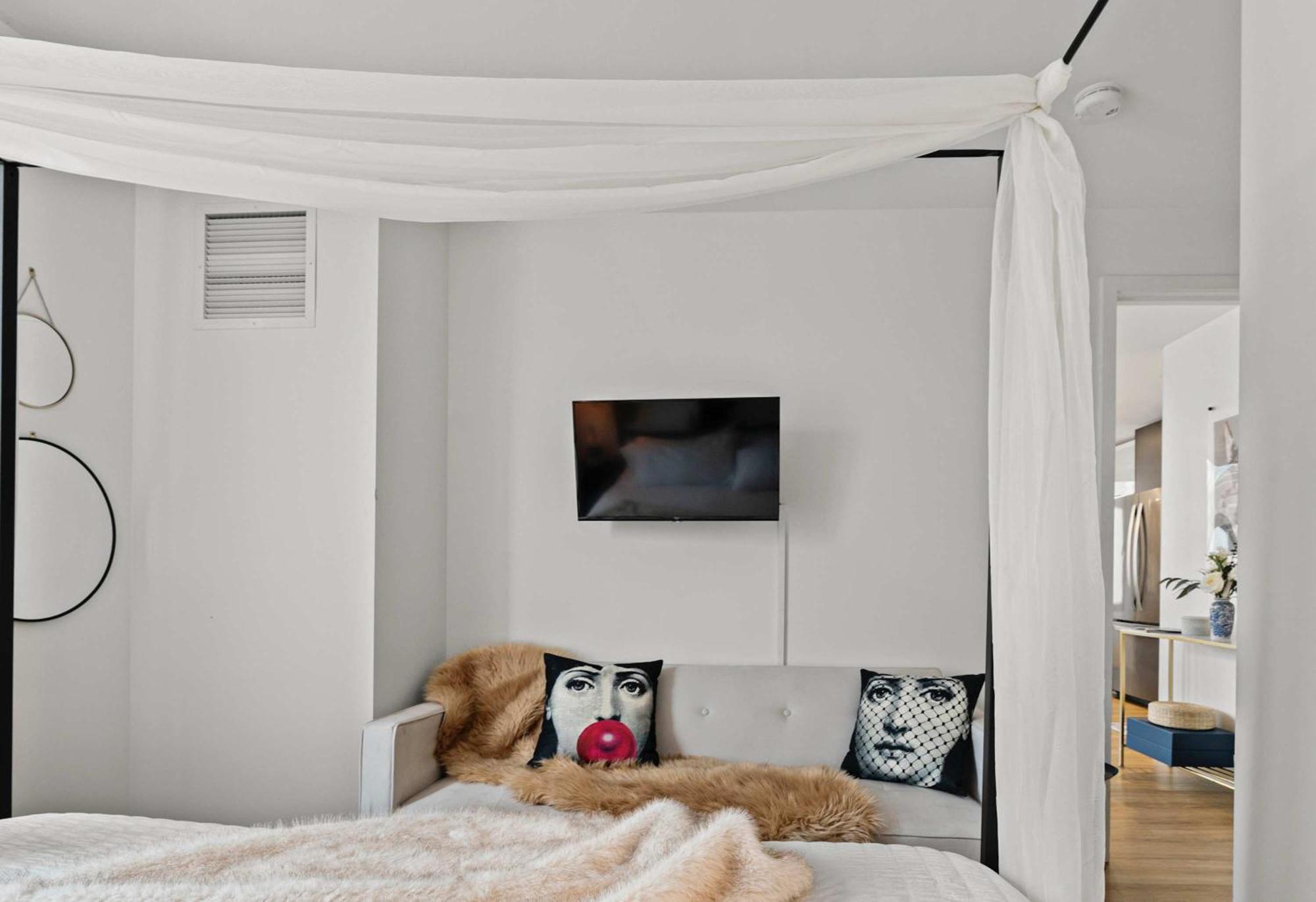 Apartamento The Dazzling Two-bedroom Two-bath In South End
