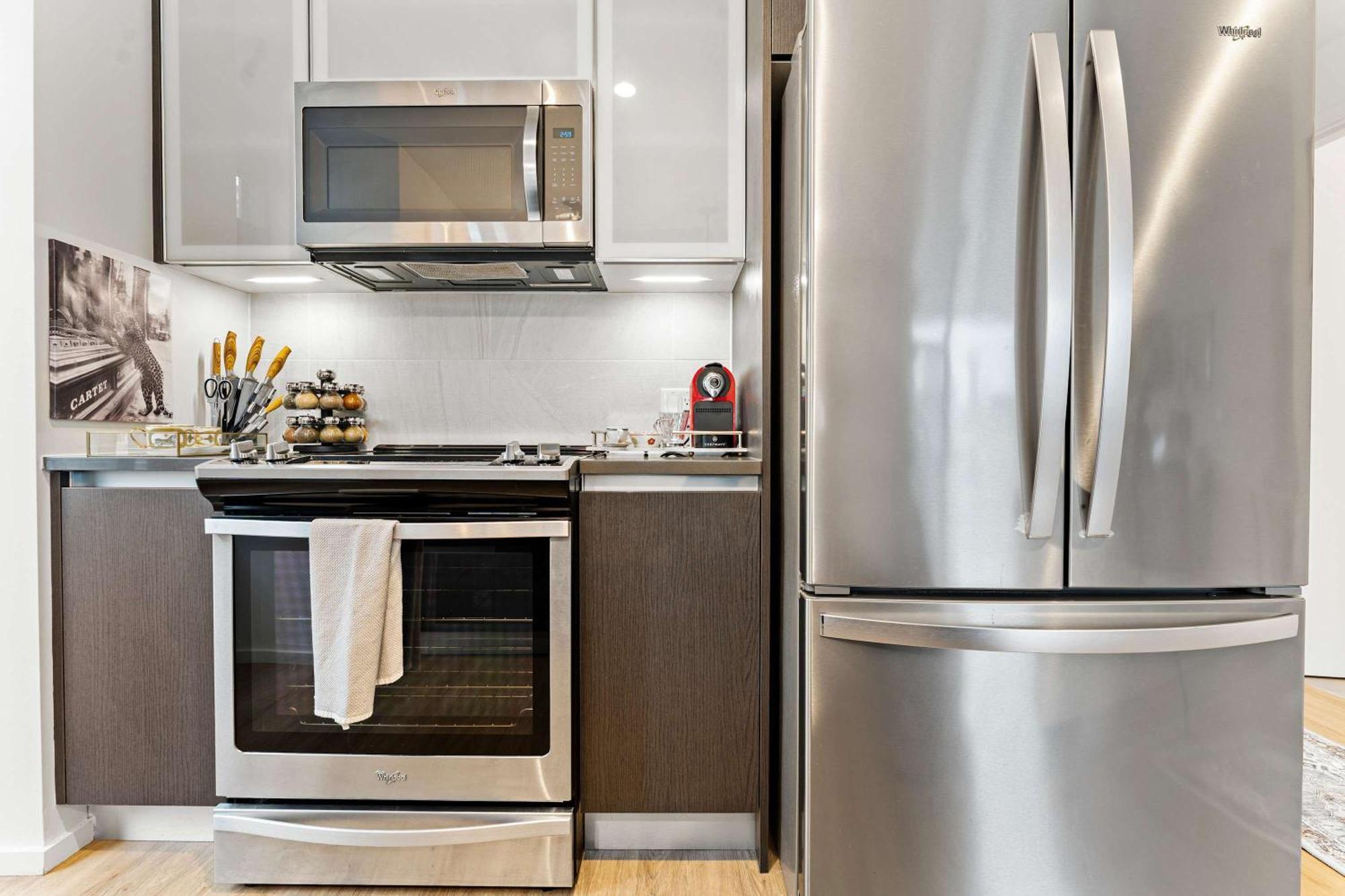 Apartamento The Dazzling Two-bedroom Two-bath In South End *
