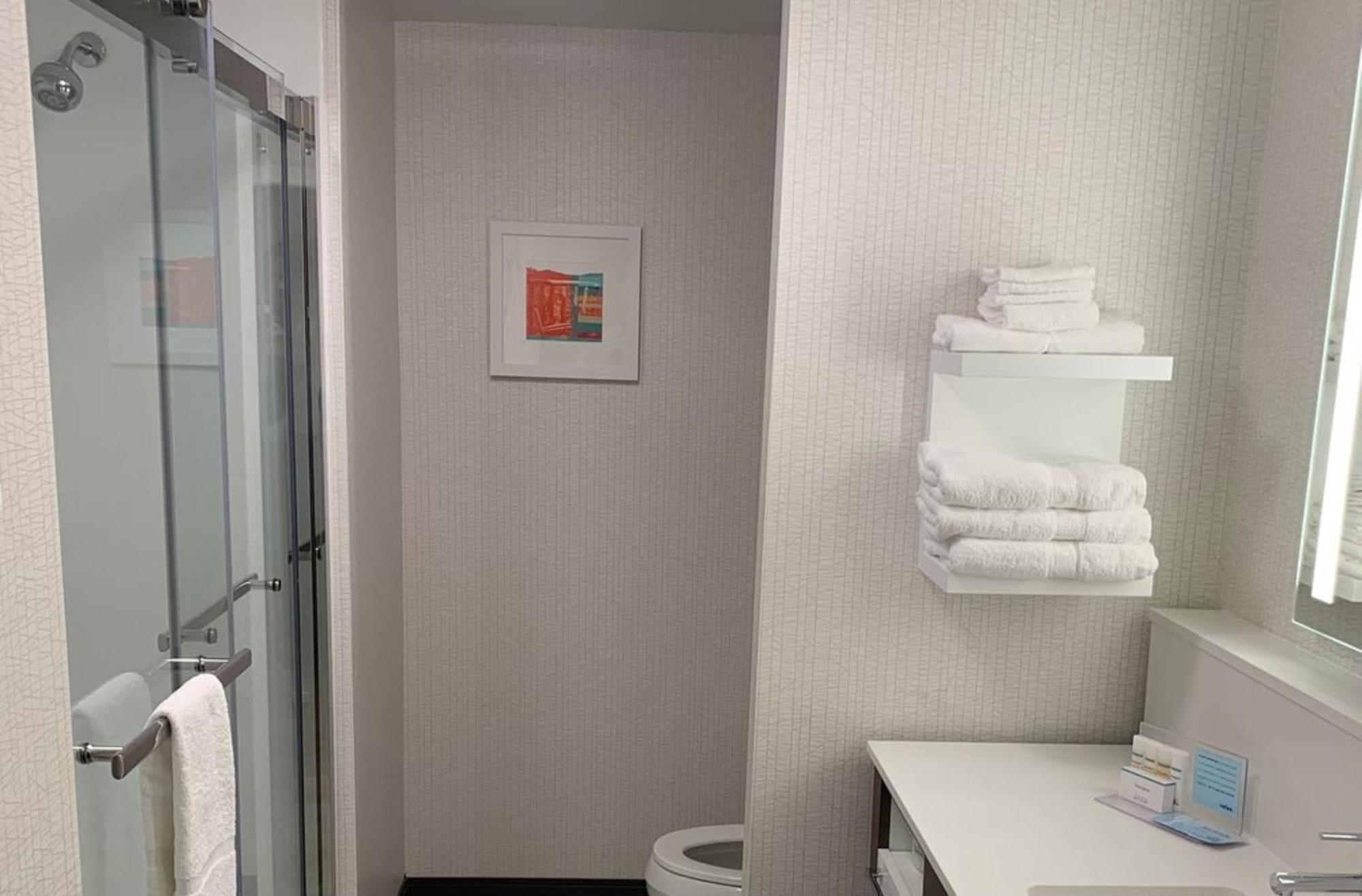 Hotel Hampton Boston Logan Airport