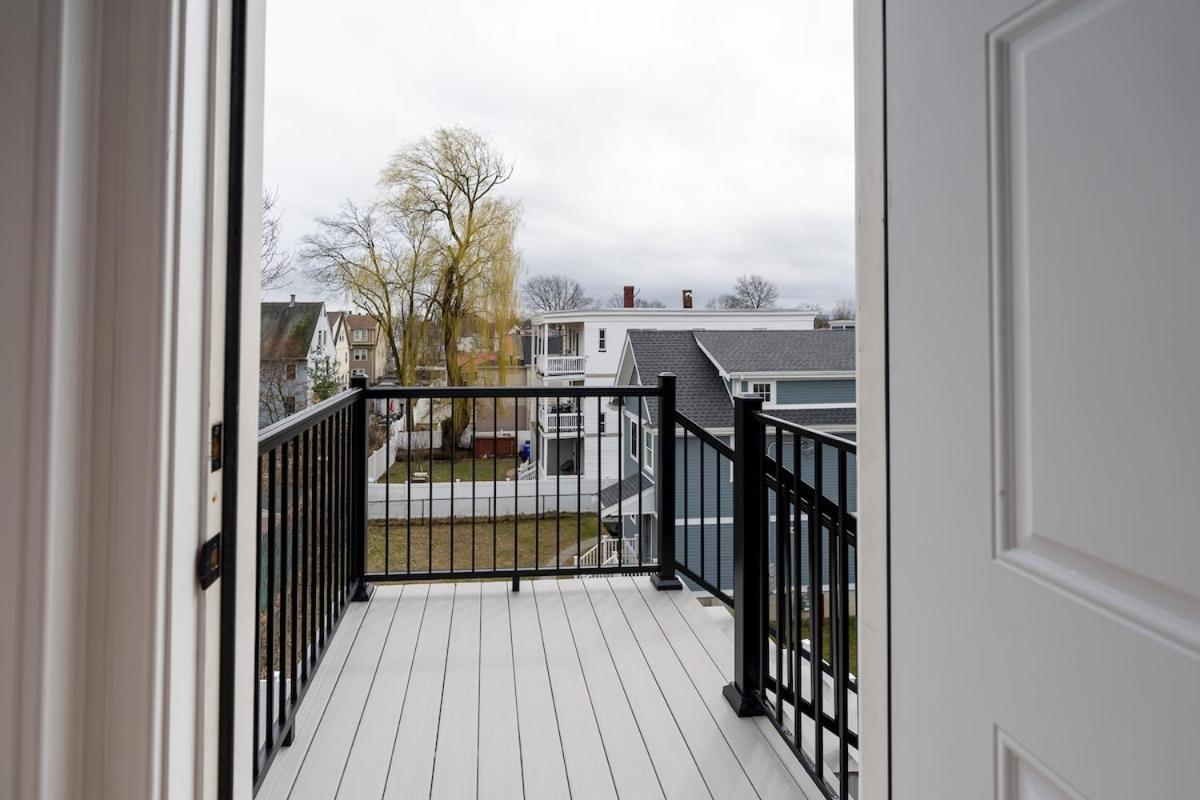 558-1 3Br Boston - Renovated Nest Near Aquarium *