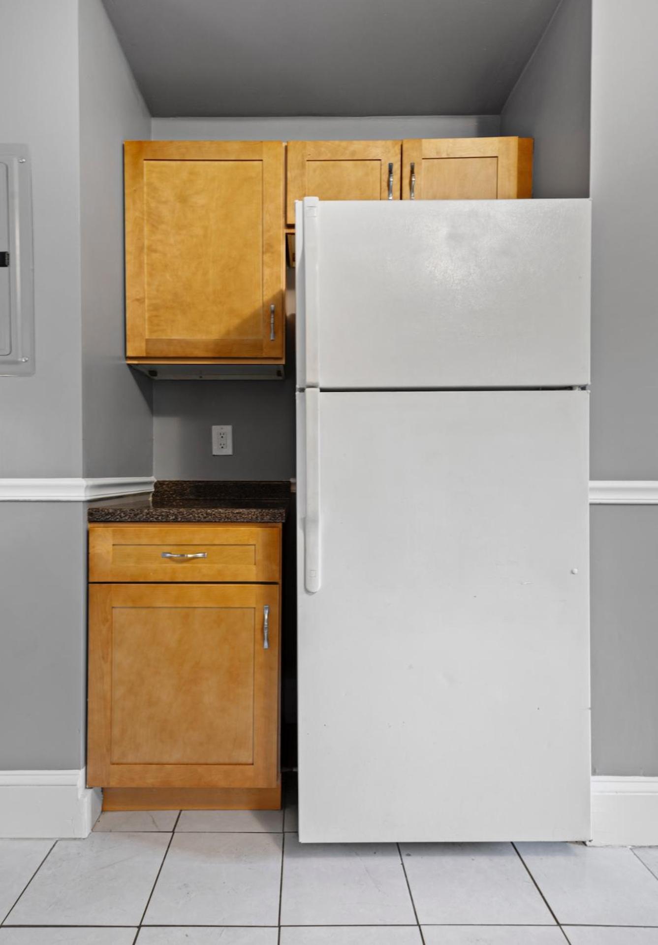 Spacious Near Ashmont - Evonify Apartment *