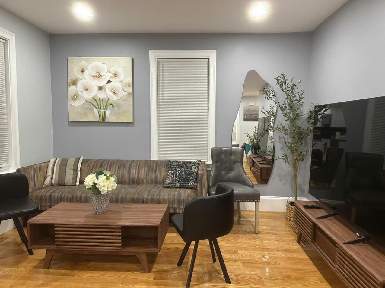 85a Charming Base, 3br, 2ba Ideal For Families *