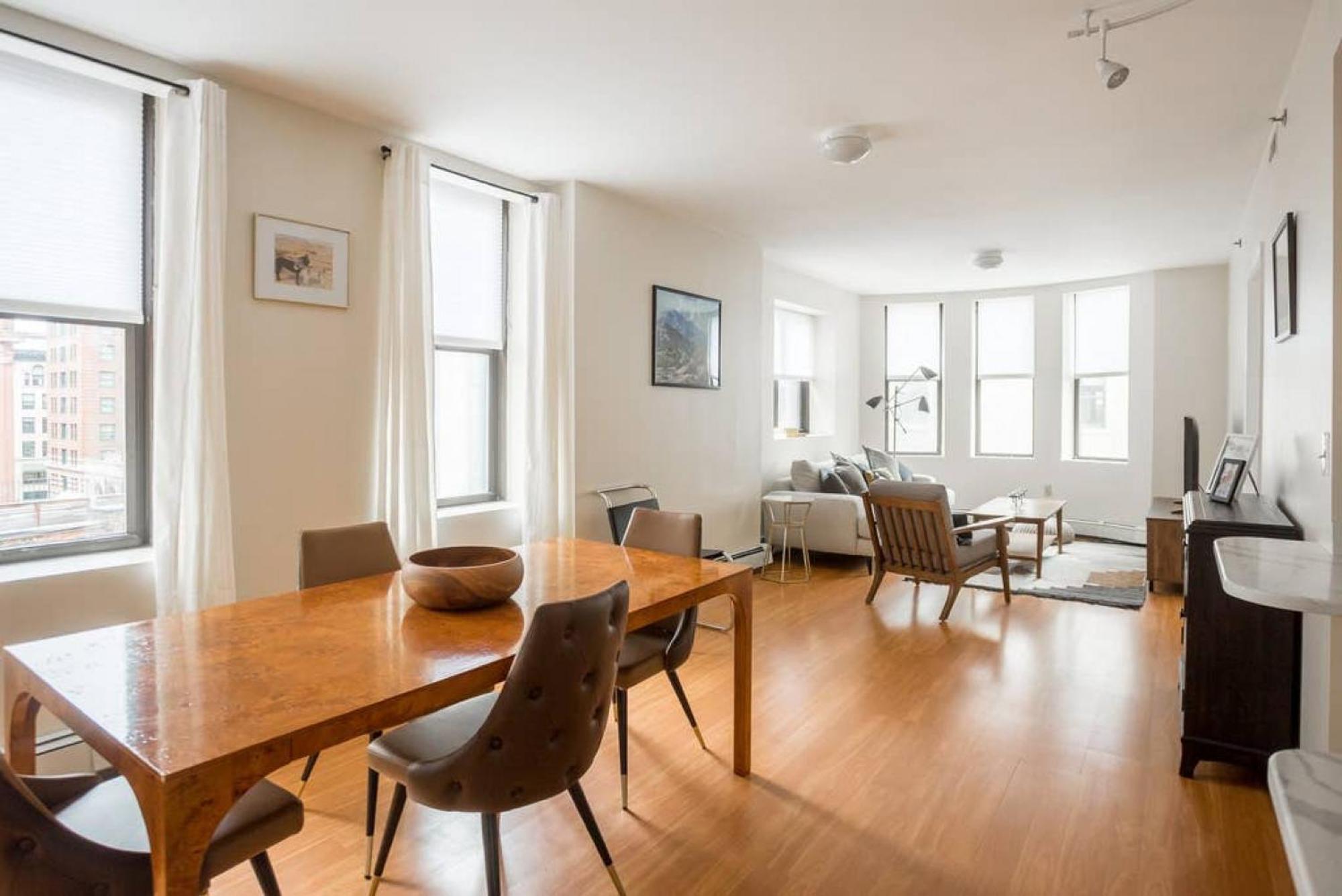 Apartamento Delightful Downtown 2bed 2bath