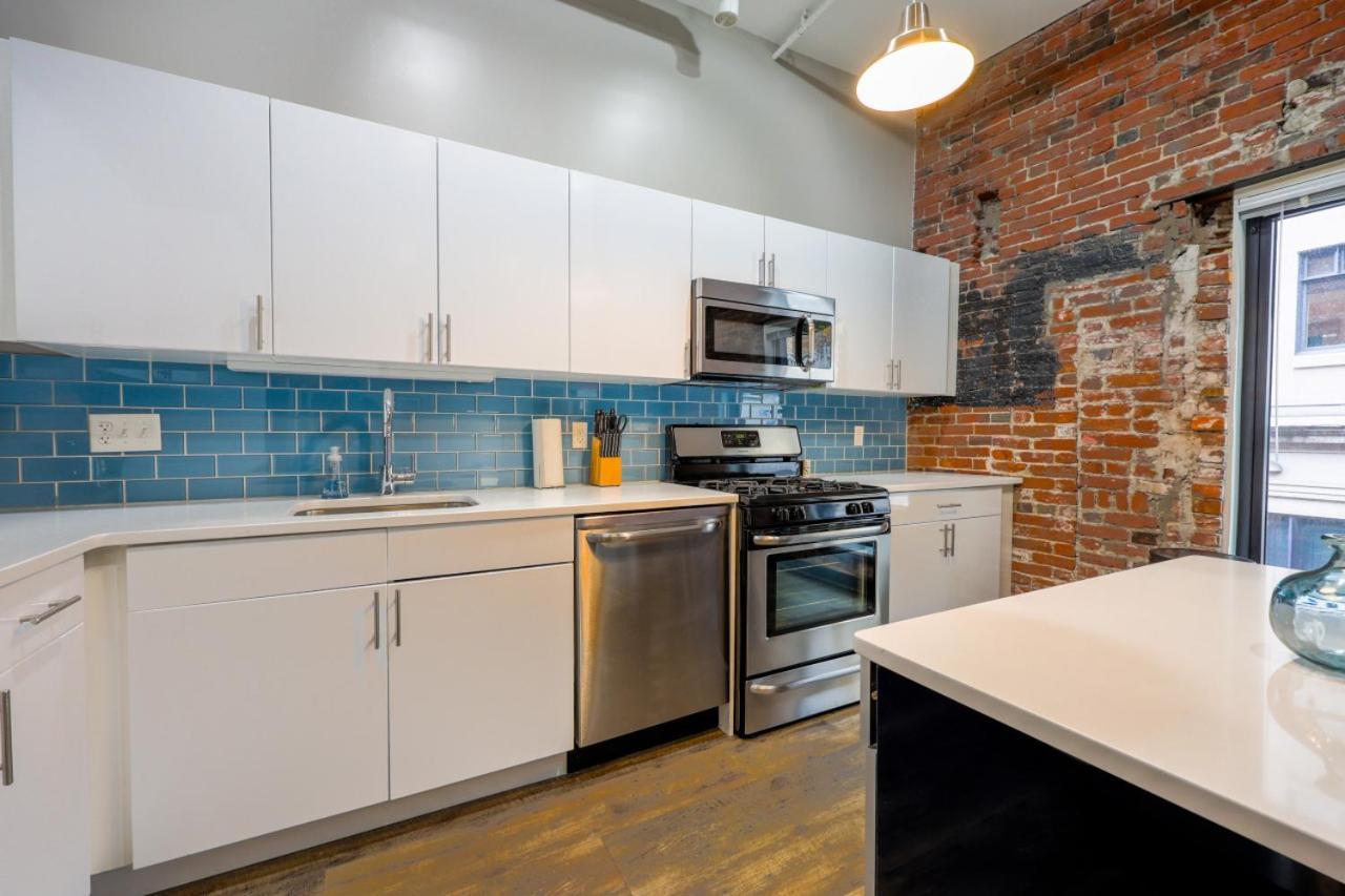 Keyless Entry Laundry In Unit Pet Friendly Apartamento Boston
