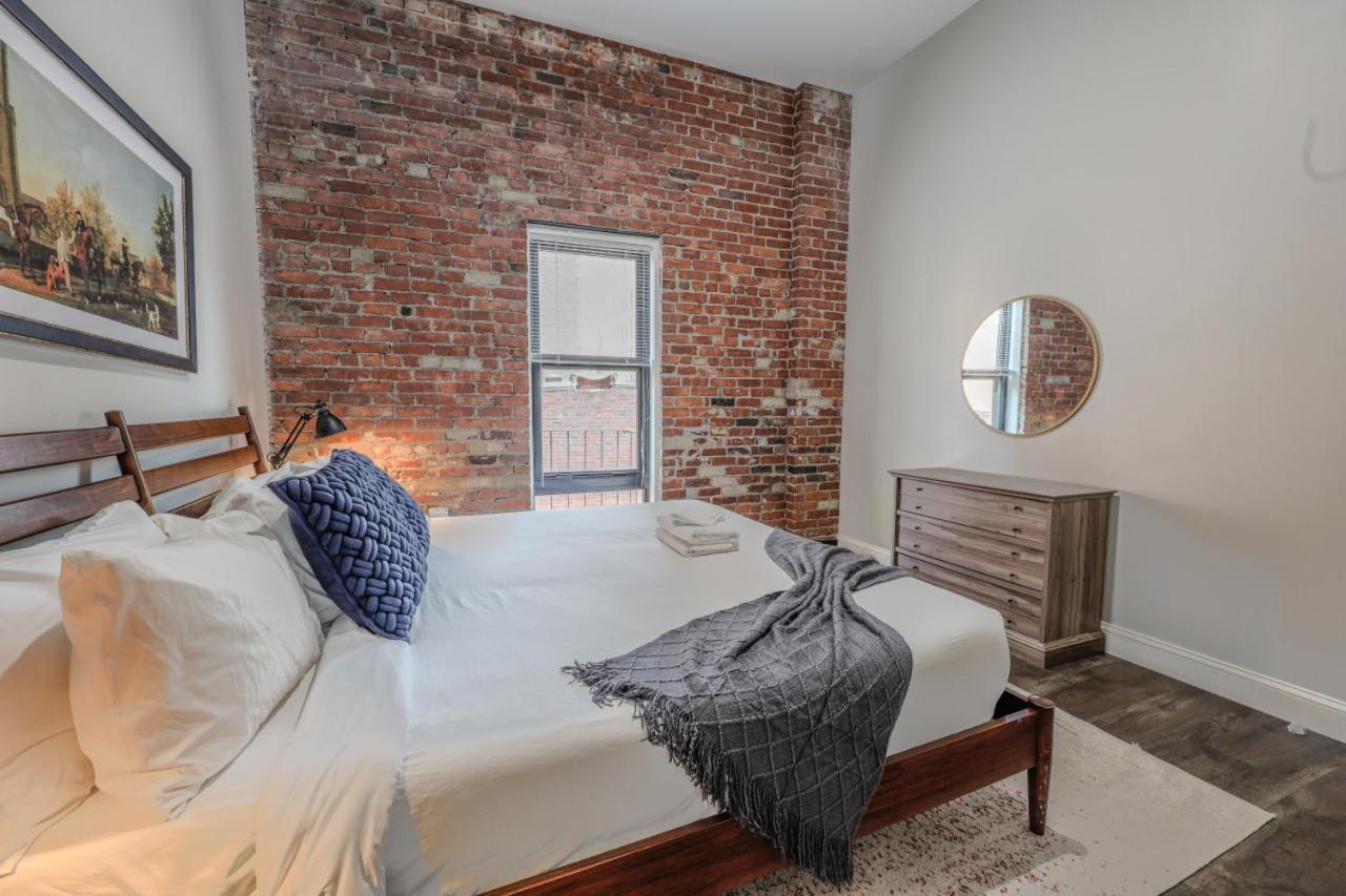 Parking Available Fully Furnished 4 Bed 2 Bath Flat Apartamento Boston