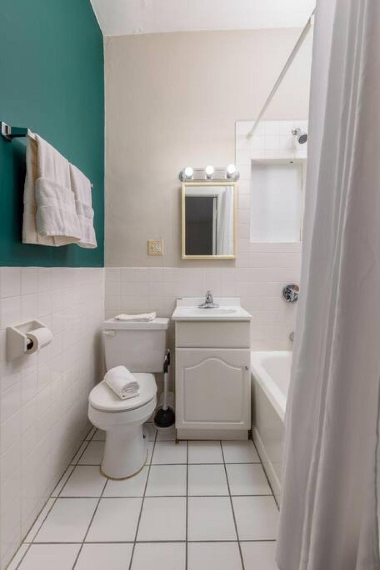 Wonderful Newbury 1 Bedroom Apartamento *