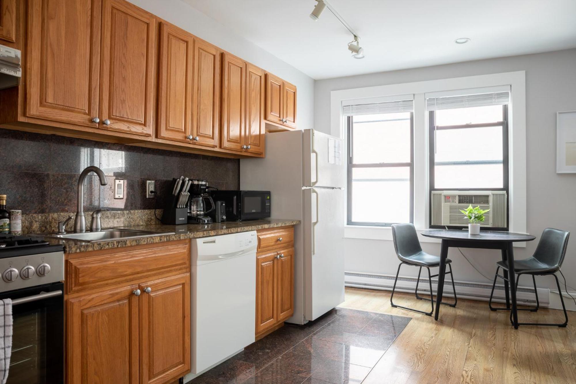 1 Bedroom In Heart Of Theater District Walk Anywhere Apartamento *