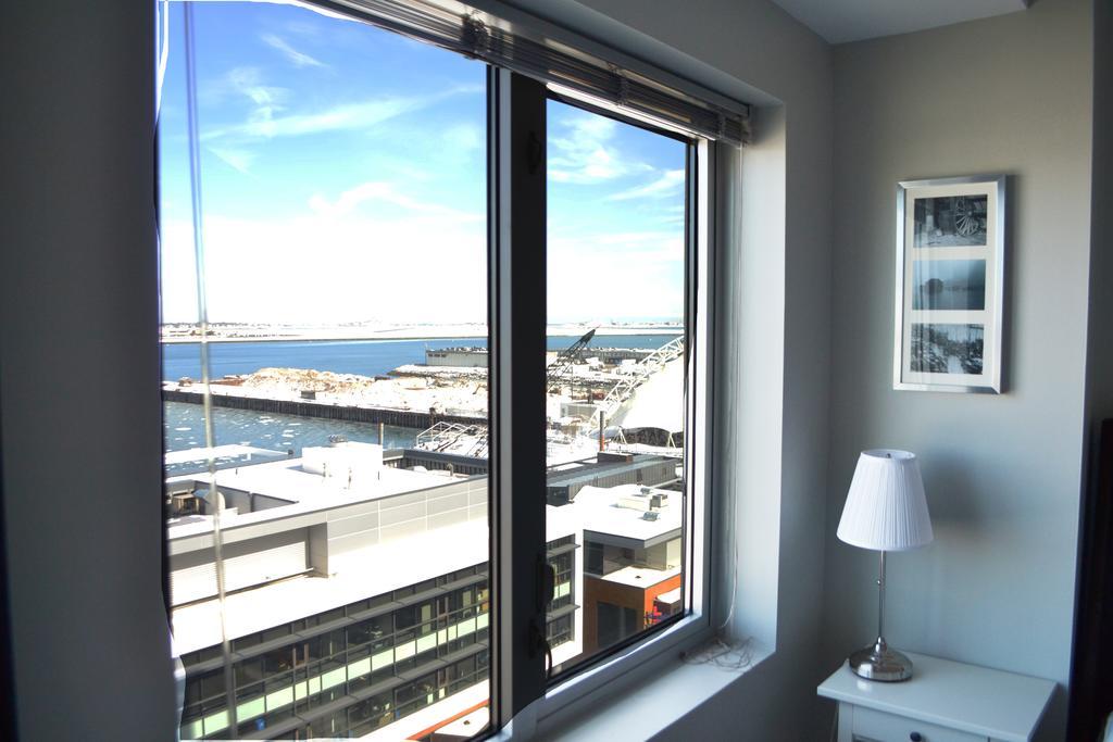 Apartment Seaport Luxury Harborview Apartments By Sparesuite *