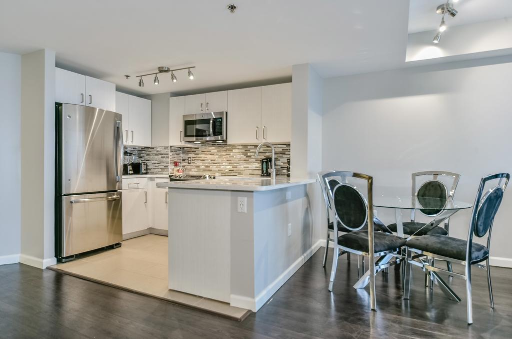 Harbor View Luxury Suites Apartment *