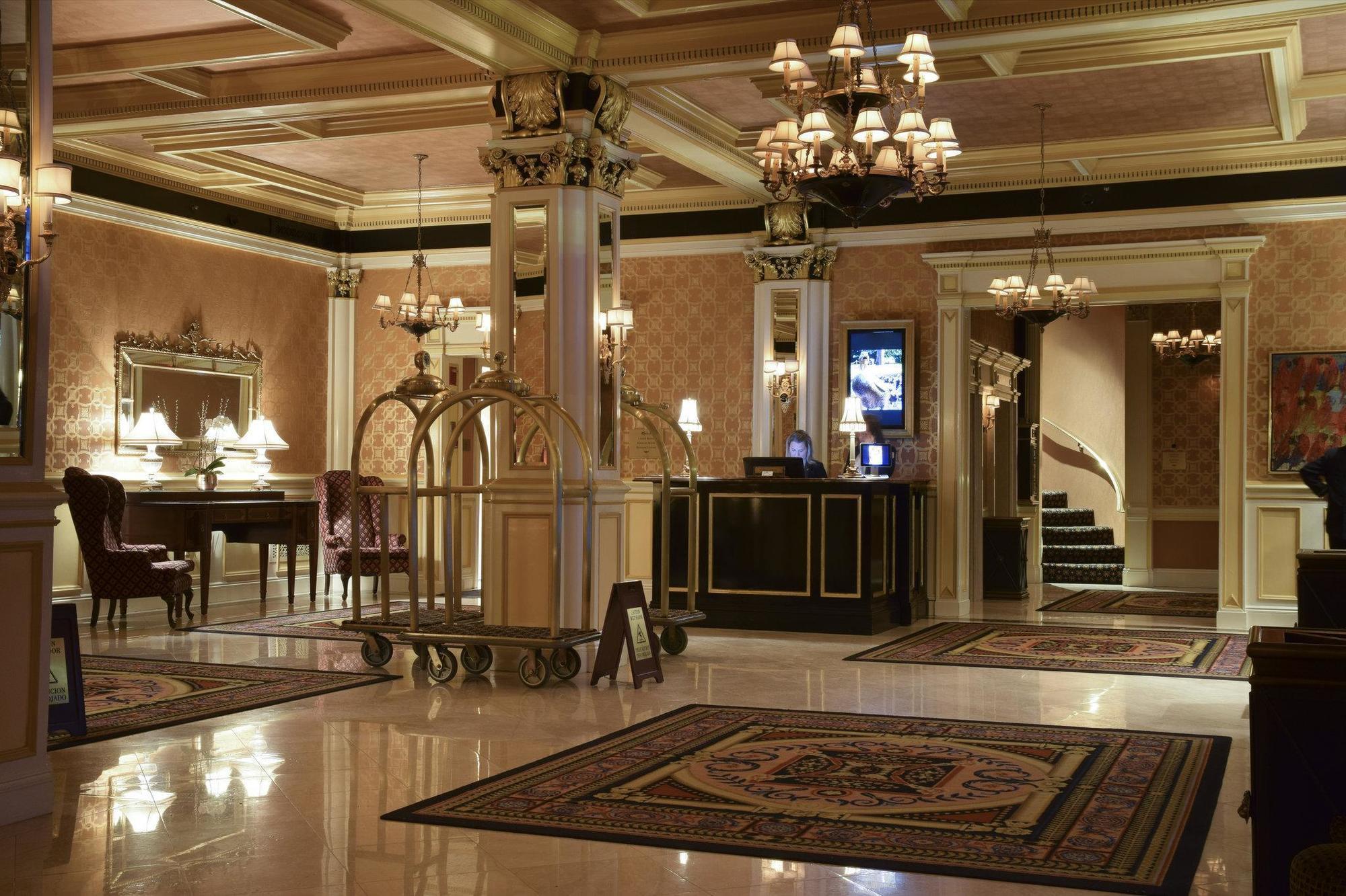 Hotel The Lenox 4*
