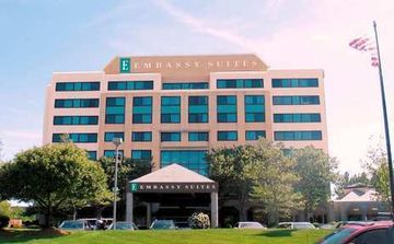 Hotel Embassy By Hilton Boston