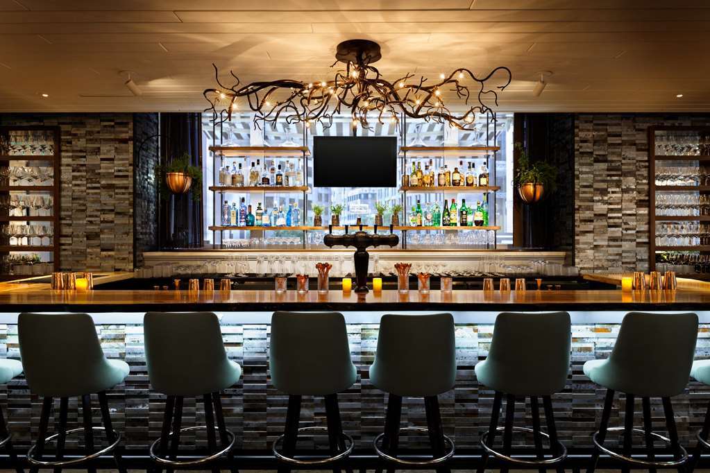 Ames Hotel, Curio Collection By Hilton Hotel