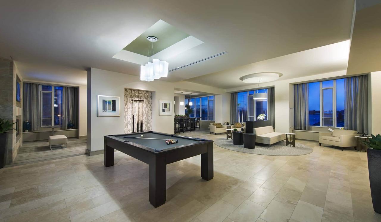 Global Luxury At Seaport