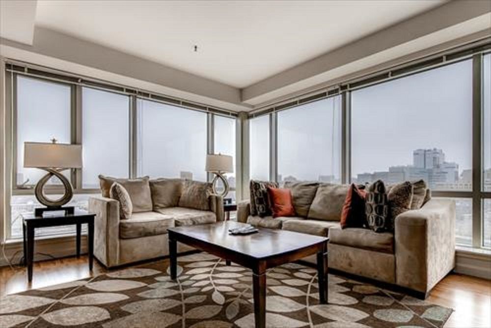 Global Luxury At Fenway Park South Apartment Boston