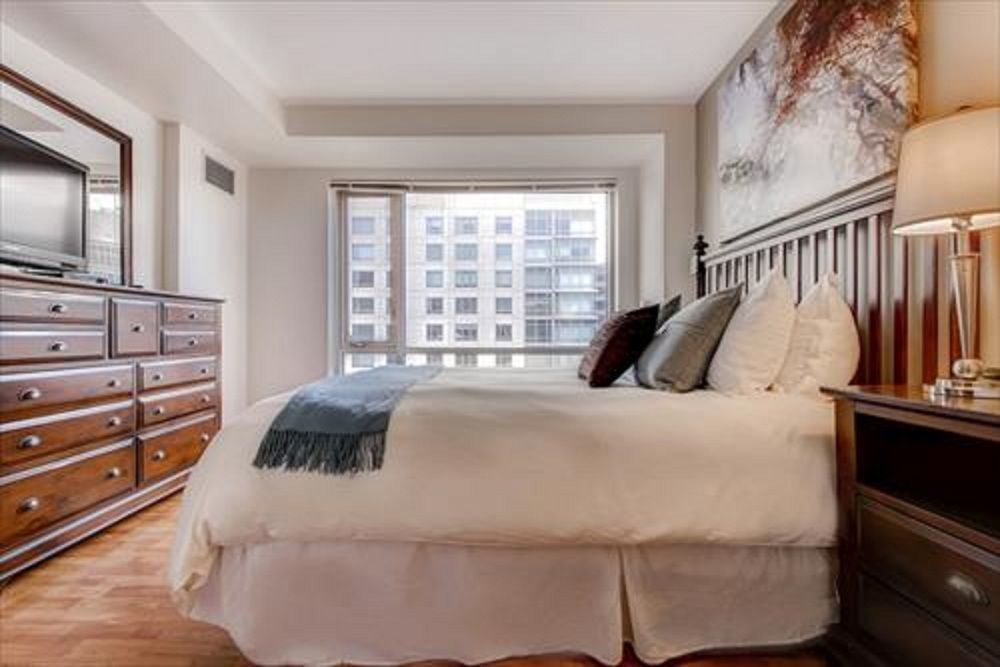 Global Luxury At Fenway Park South * Boston